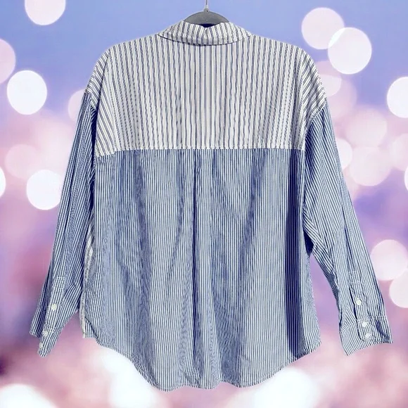 American Eagle Womens Core Perfect Button Down Shirt in Blue White Stripe Mix - Picture 6 of 8